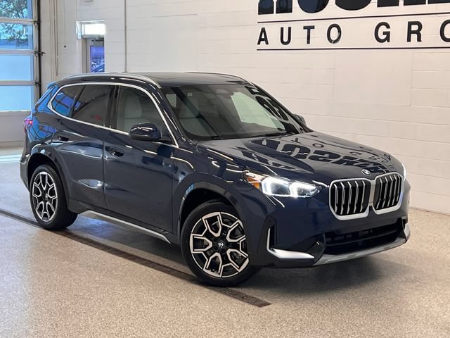 New 2026 BMW X1 xDrive28i w/ Technology Package AWD/4WD image 1