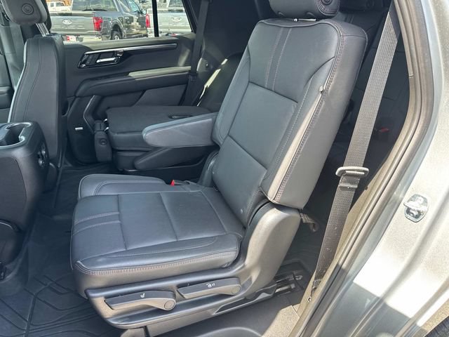 Used 2025 Chevrolet Tahoe RST w/ RST Capability Package AWD/4WD image 17