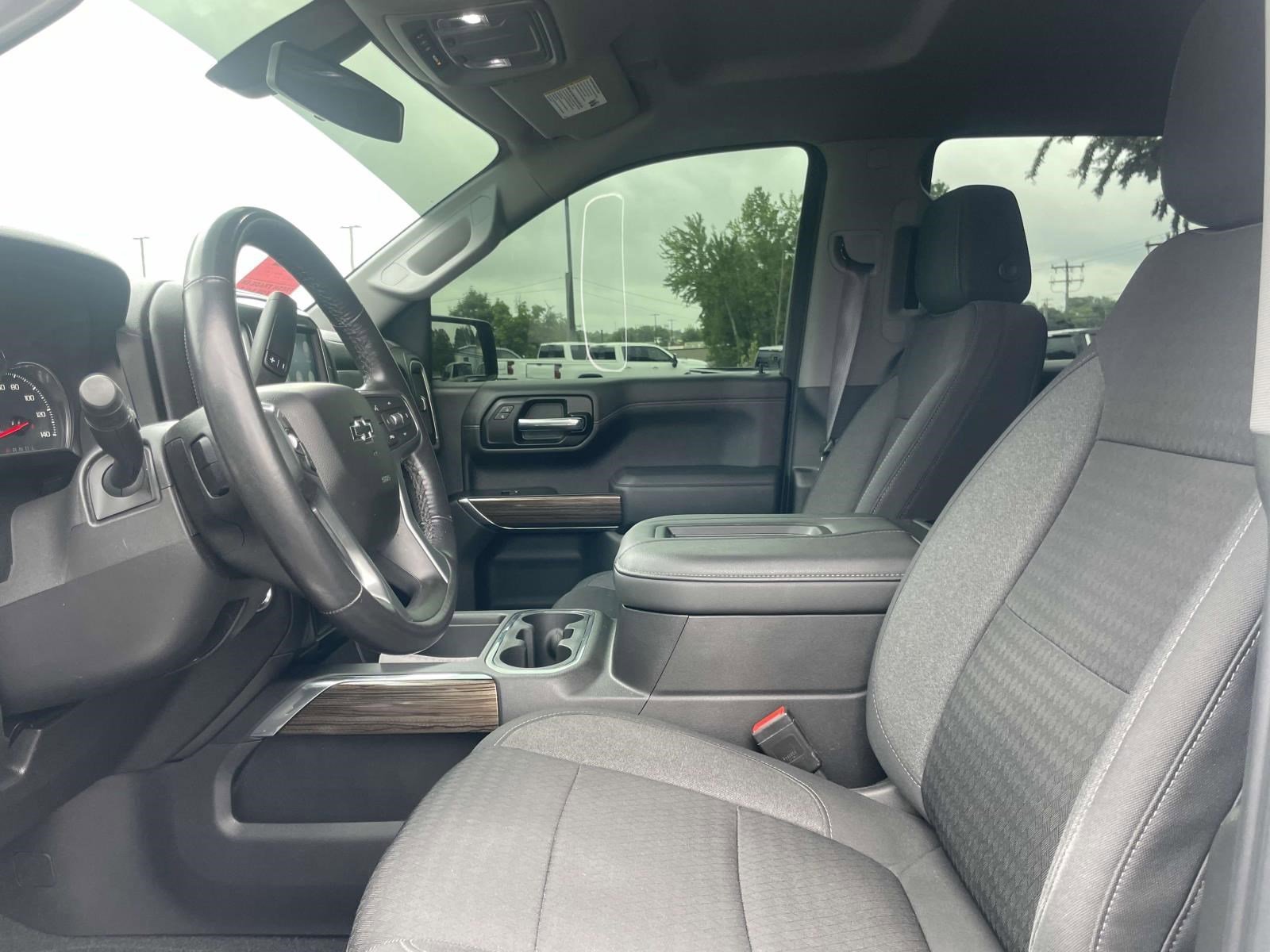 Used 2021 Chevrolet Silverado 1500 RST AWD/4WD image 14