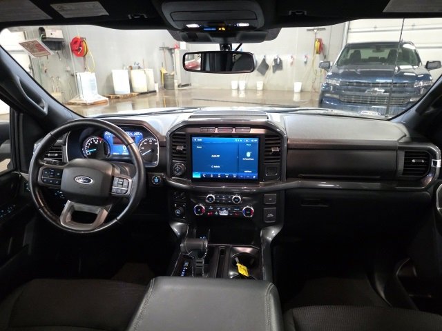 Used 2022 Ford F150 XLT w/ Equipment Group 302A High image 13