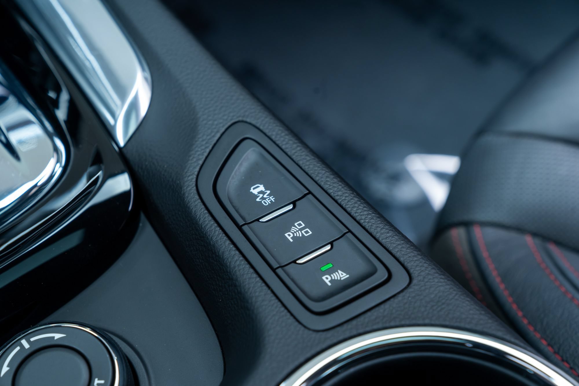 Used 2015 Chevrolet SS RWD image 17