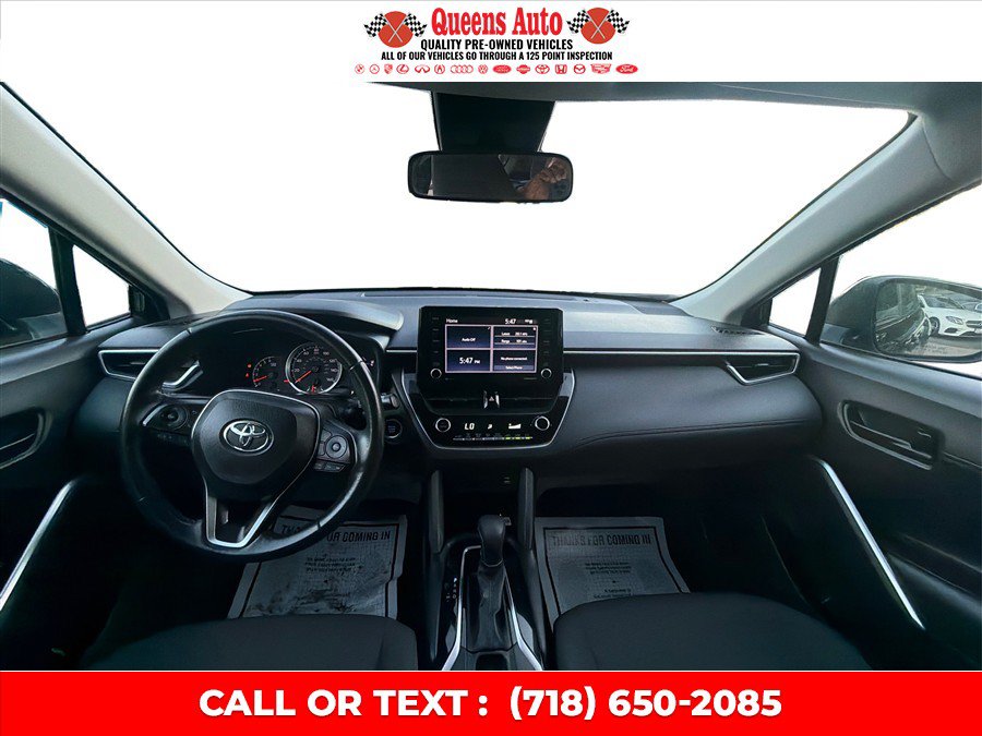 Used 2022 Toyota Corolla Cross LE AWD/4WD image 39