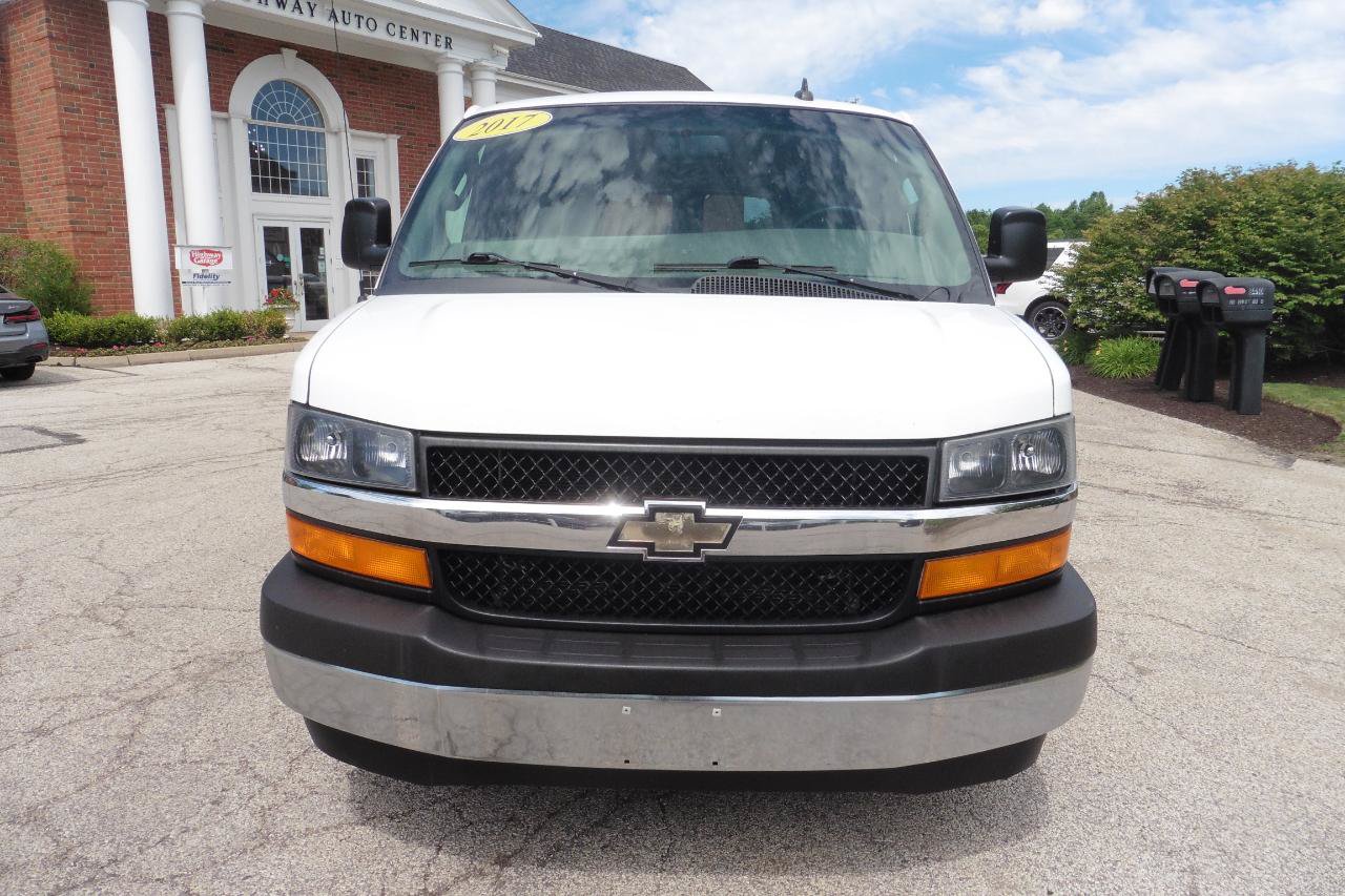 Used 2017 Chevrolet Express 3500 LT w/ LT Preferred Equipment Group RWD image 20