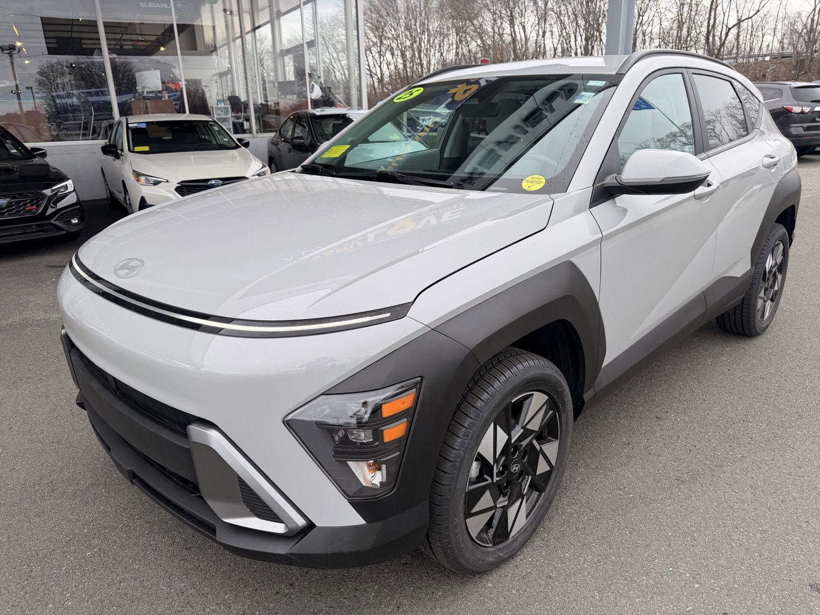 Used 2025 Hyundai Kona SEL image 9