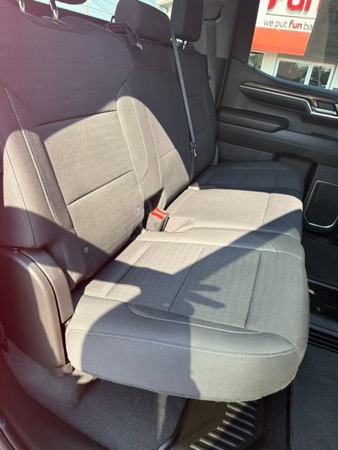 Used 2023 Chevrolet Silverado 1500 LT w/ Protection Package AWD/4WD image 17