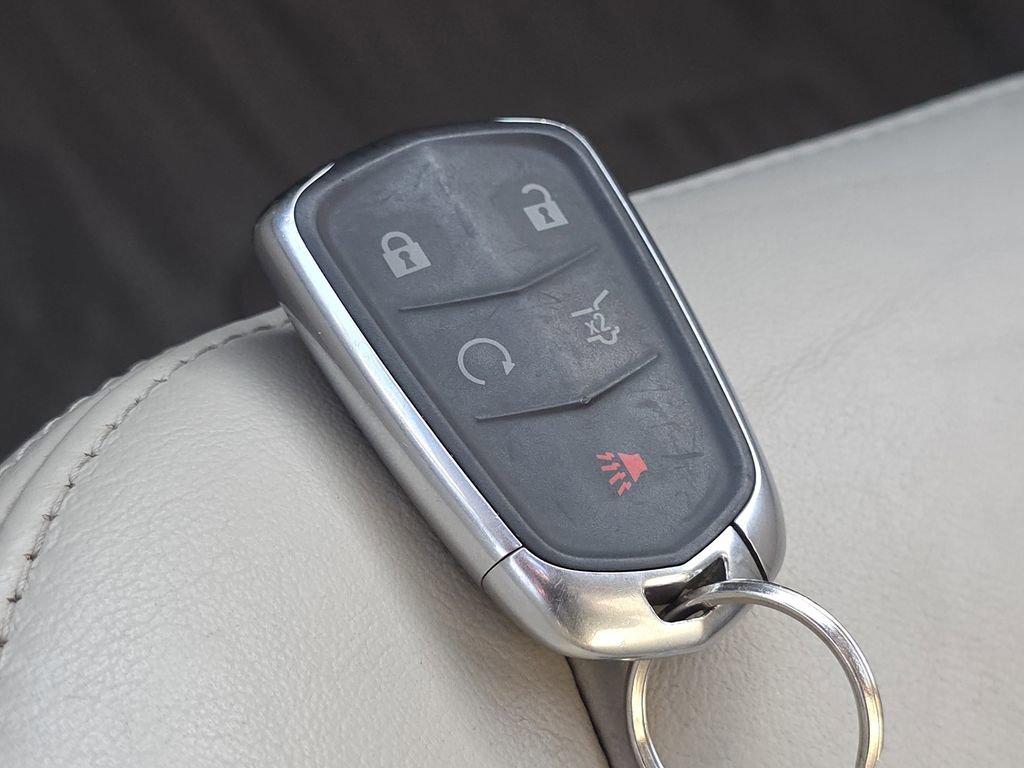 Used 2015 Cadillac SRX FWD image 34