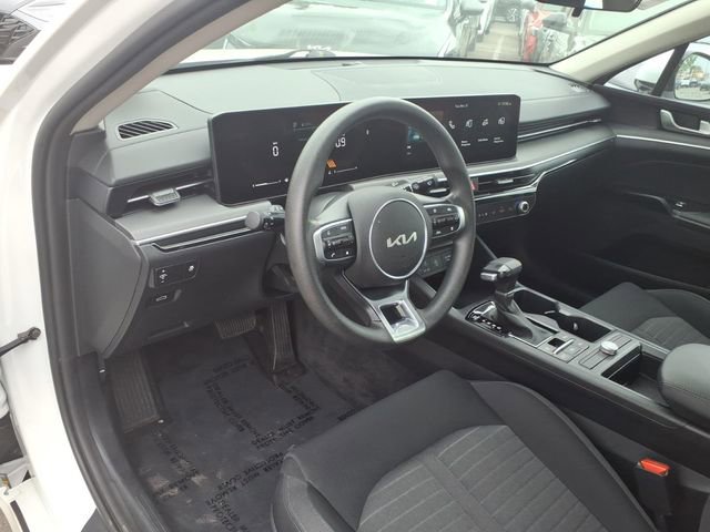 Used 2025 Kia K5 LXS image 12