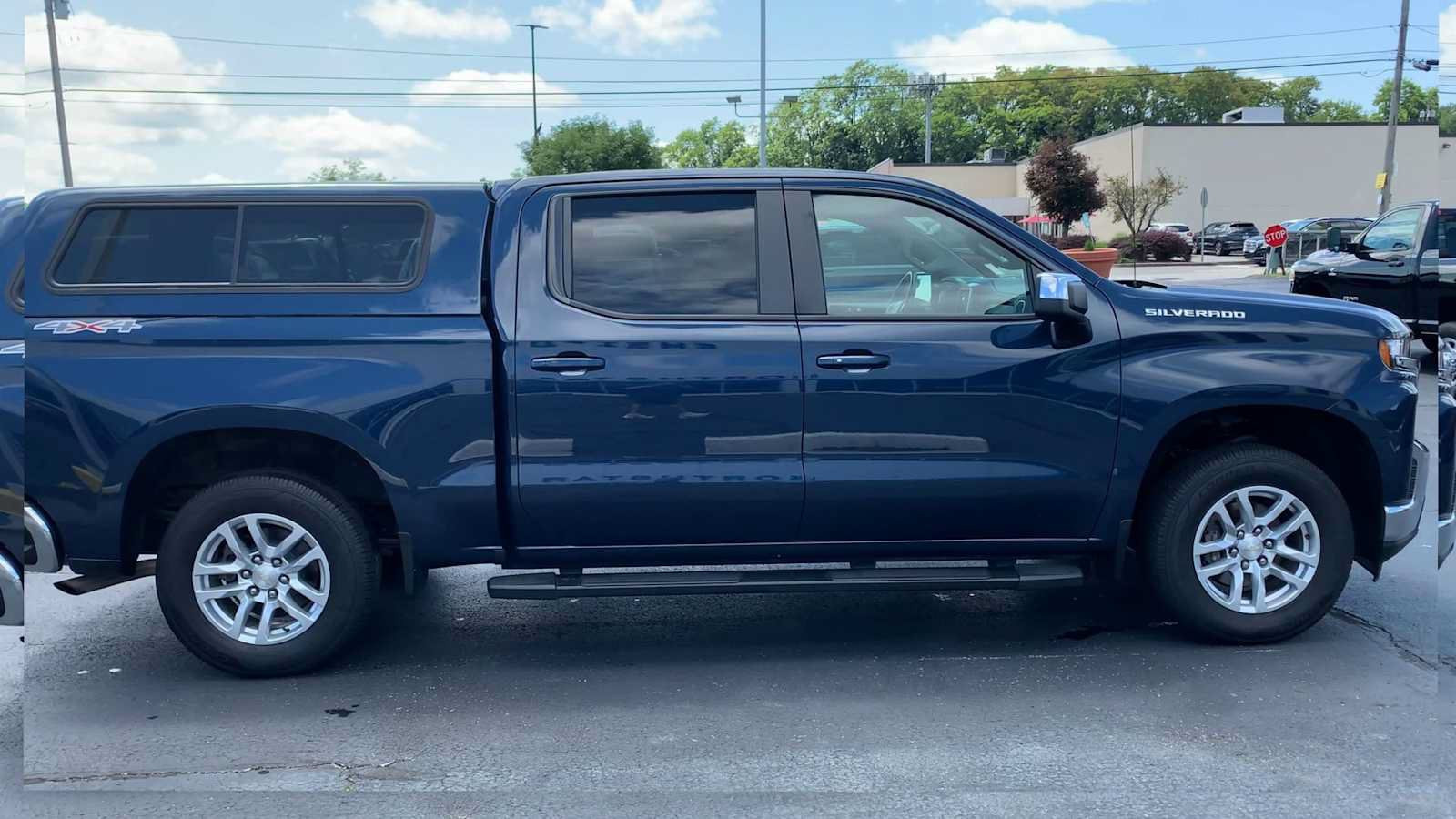 Used 2020 Chevrolet Silverado 1500 LT w/ All-Star Edition AWD/4WD image 9