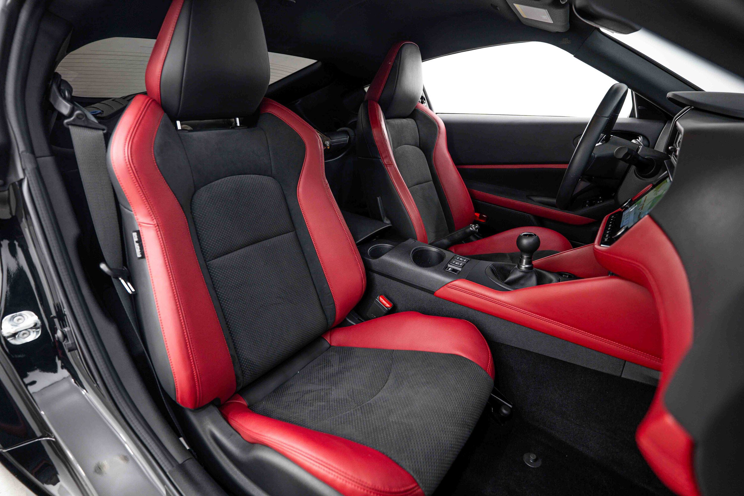 Used 2024 Nissan Z Performance w/ Floor Mat Package RWD image 10