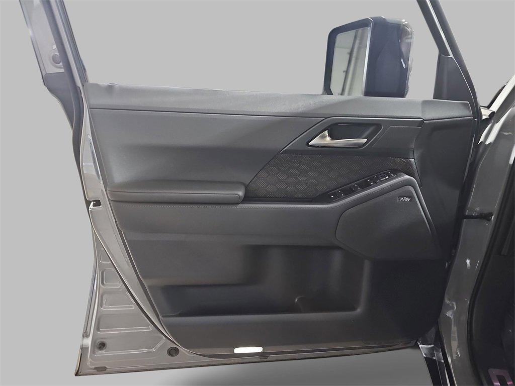 Used 2024 Lexus GX 550 image 29