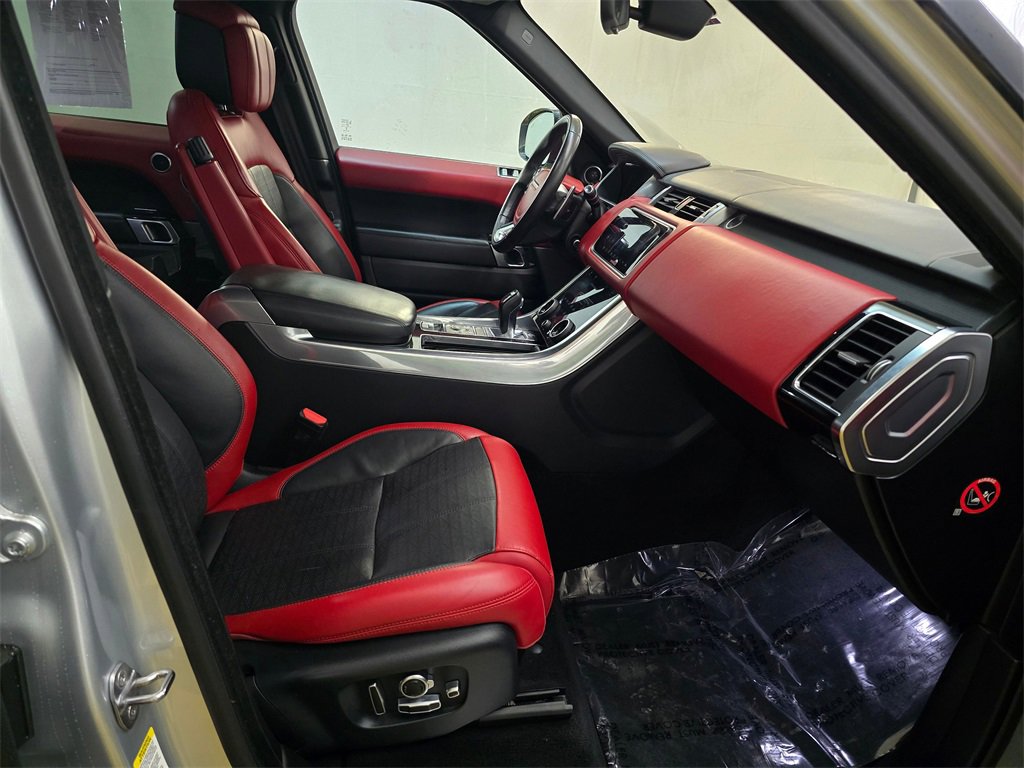 Used 2019 Land Rover Range Rover Sport HSE Dynamic image 11