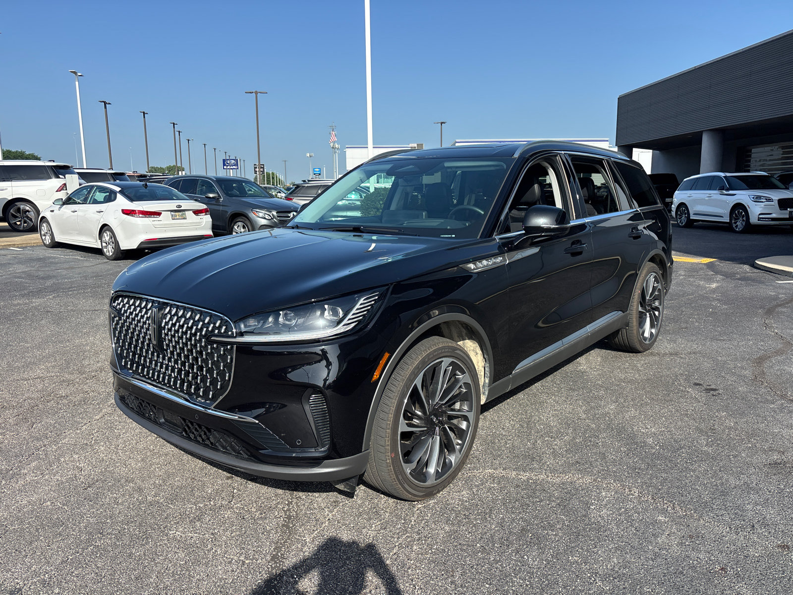 New 2026 Lincoln Aviator Reserve AWD/4WD image 3