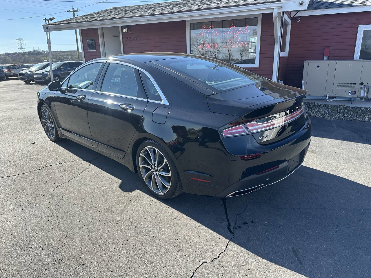 Used 2017 Lincoln MKZ Reserve w/ Luxury Package image 4