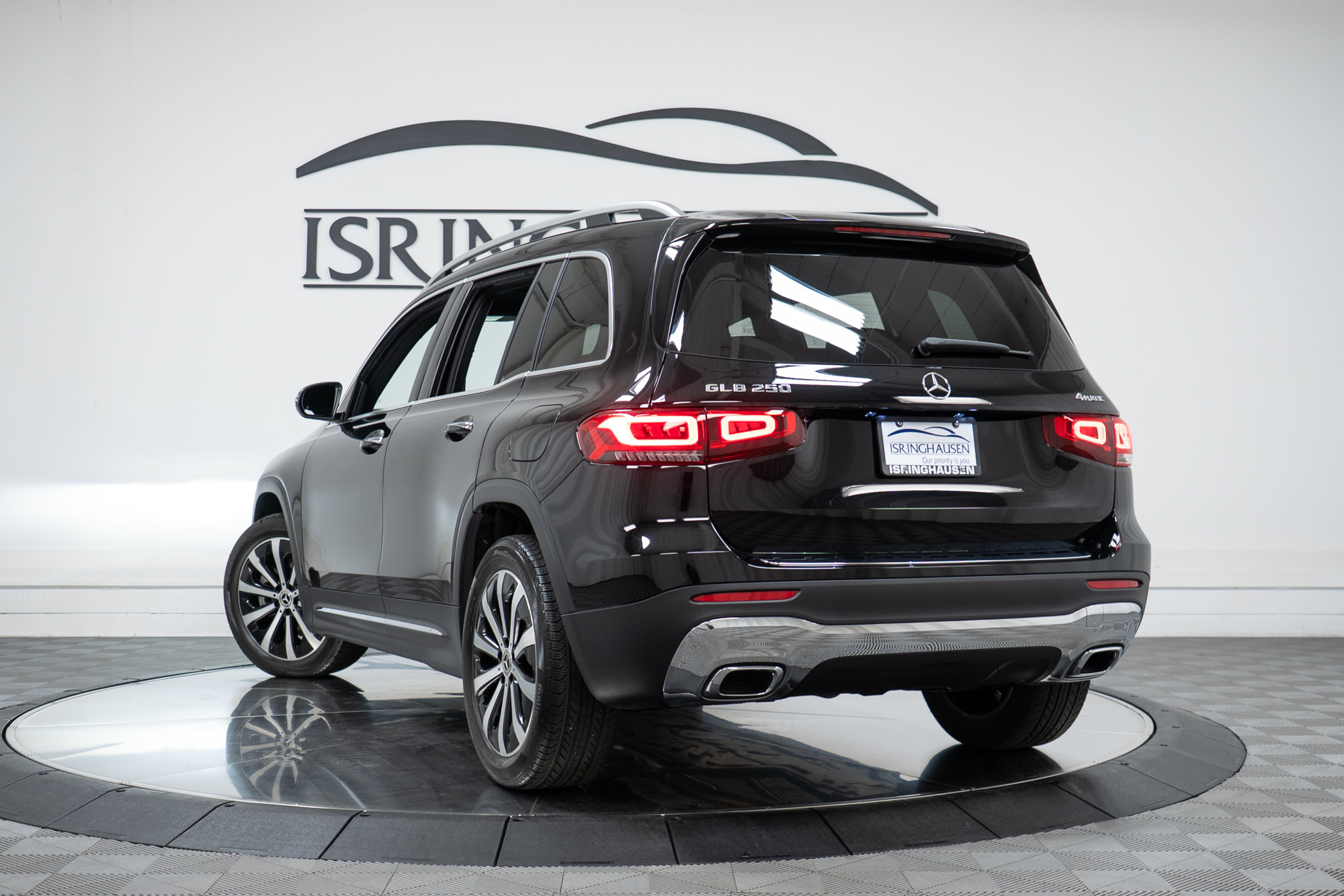 Used 2022 Mercedes-Benz GLB 250 4MATIC image 27