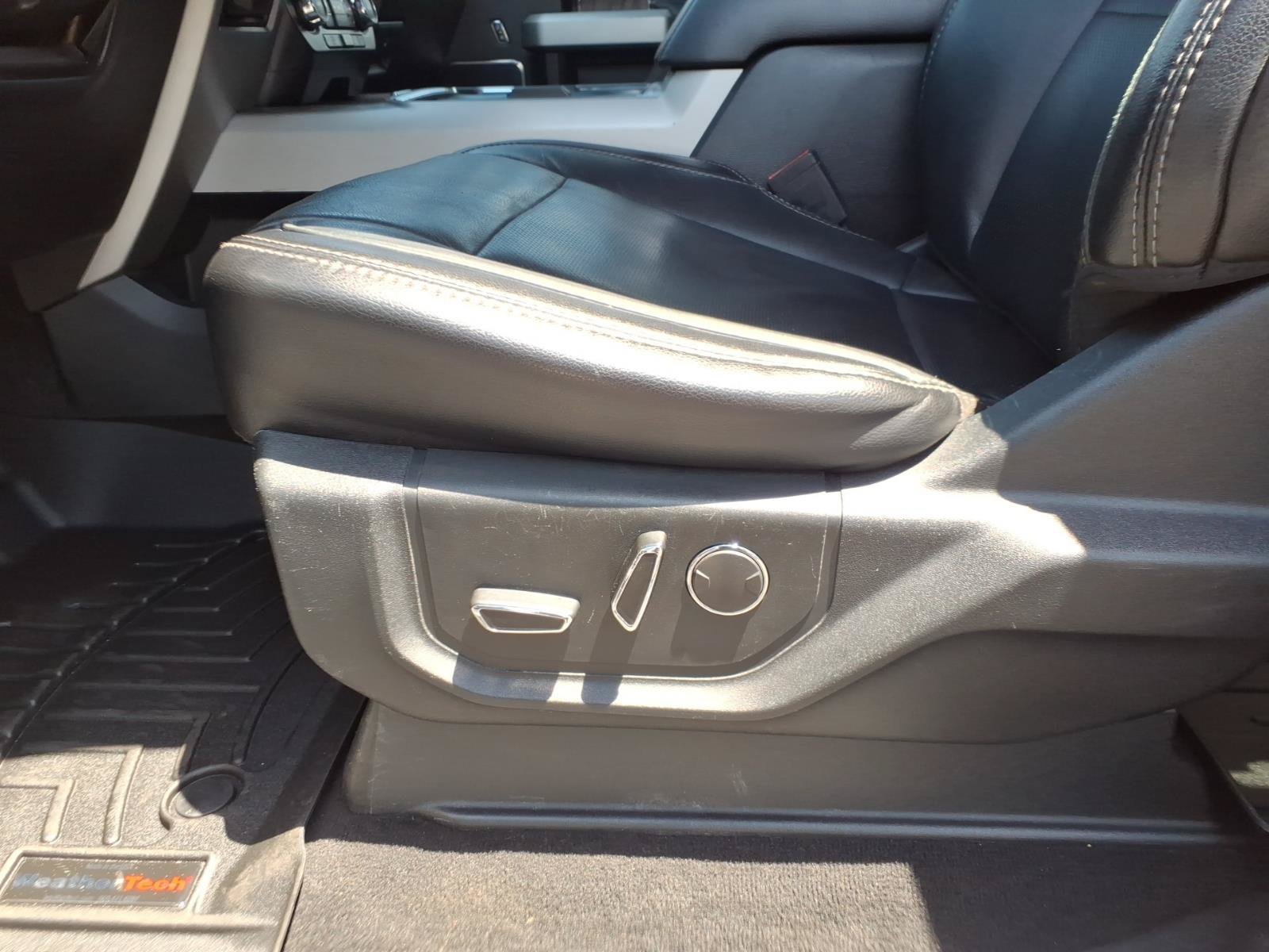 Used 2019 Ford F250 Lariat w/ Lariat Value Package AWD/4WD image 23