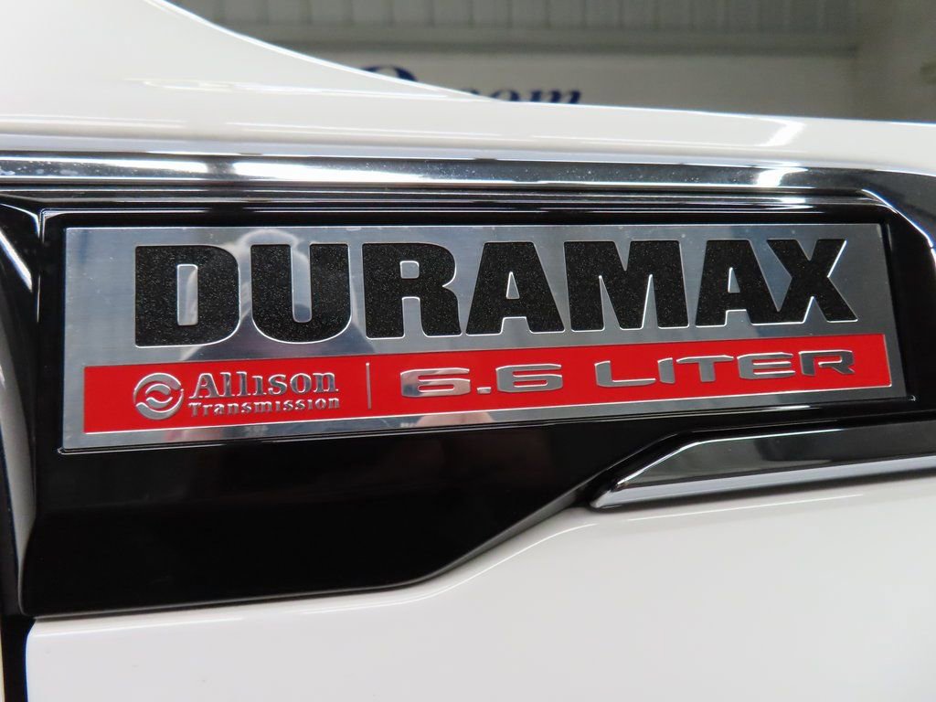 Used 2025 GMC Sierra 2500 SLE image 46