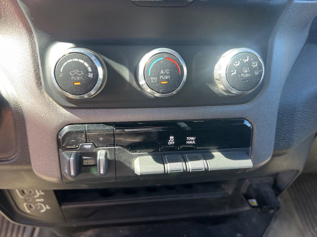 Used 2021 RAM 2500 Tradesman AWD/4WD image 17