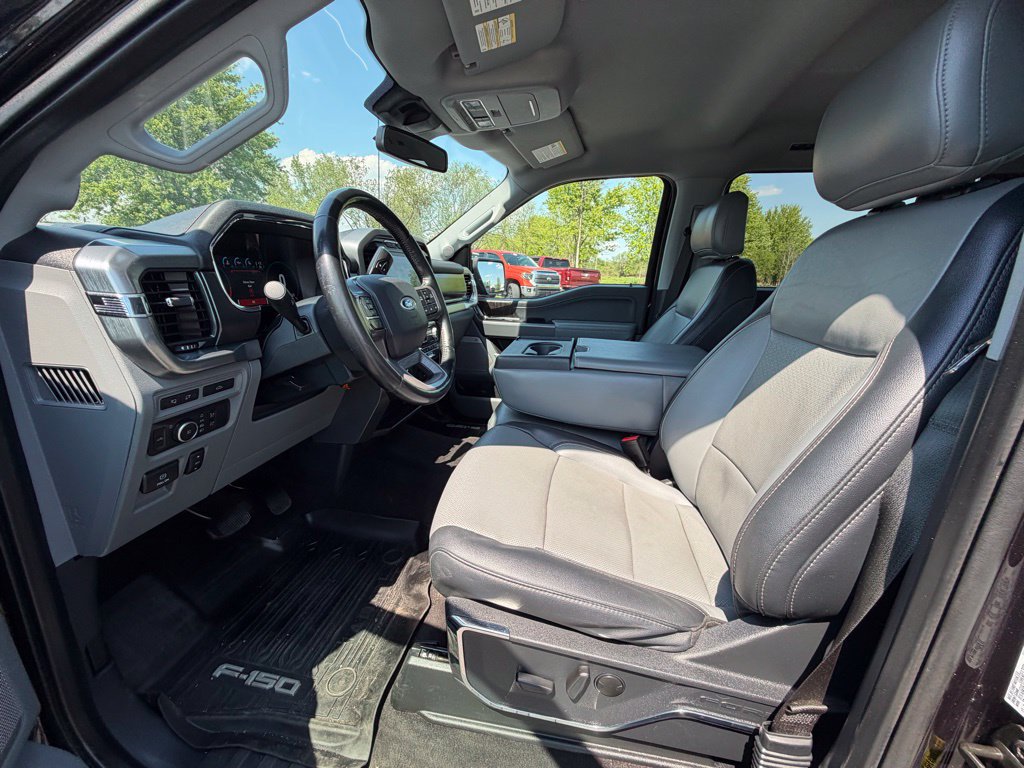 Used 2021 Ford F150 Lariat w/ FX4 Off-Road Package AWD/4WD image 23