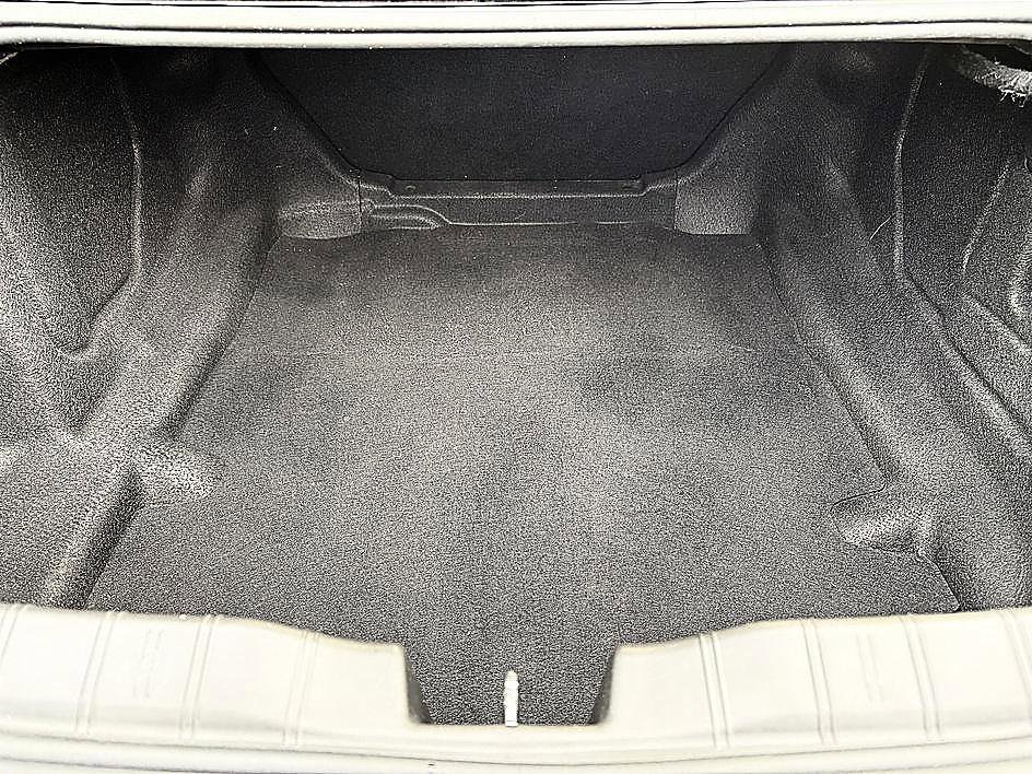 Used 2018 Chevrolet Camaro ZL1 RWD image 11