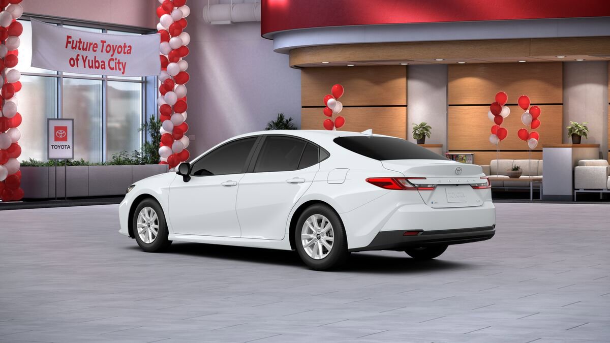 Used 2026 Toyota Camry Hybrid image 7