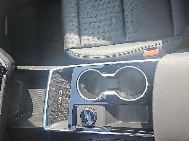 New 2026 Chevrolet Equinox LT w/ Convenience Package II image 16