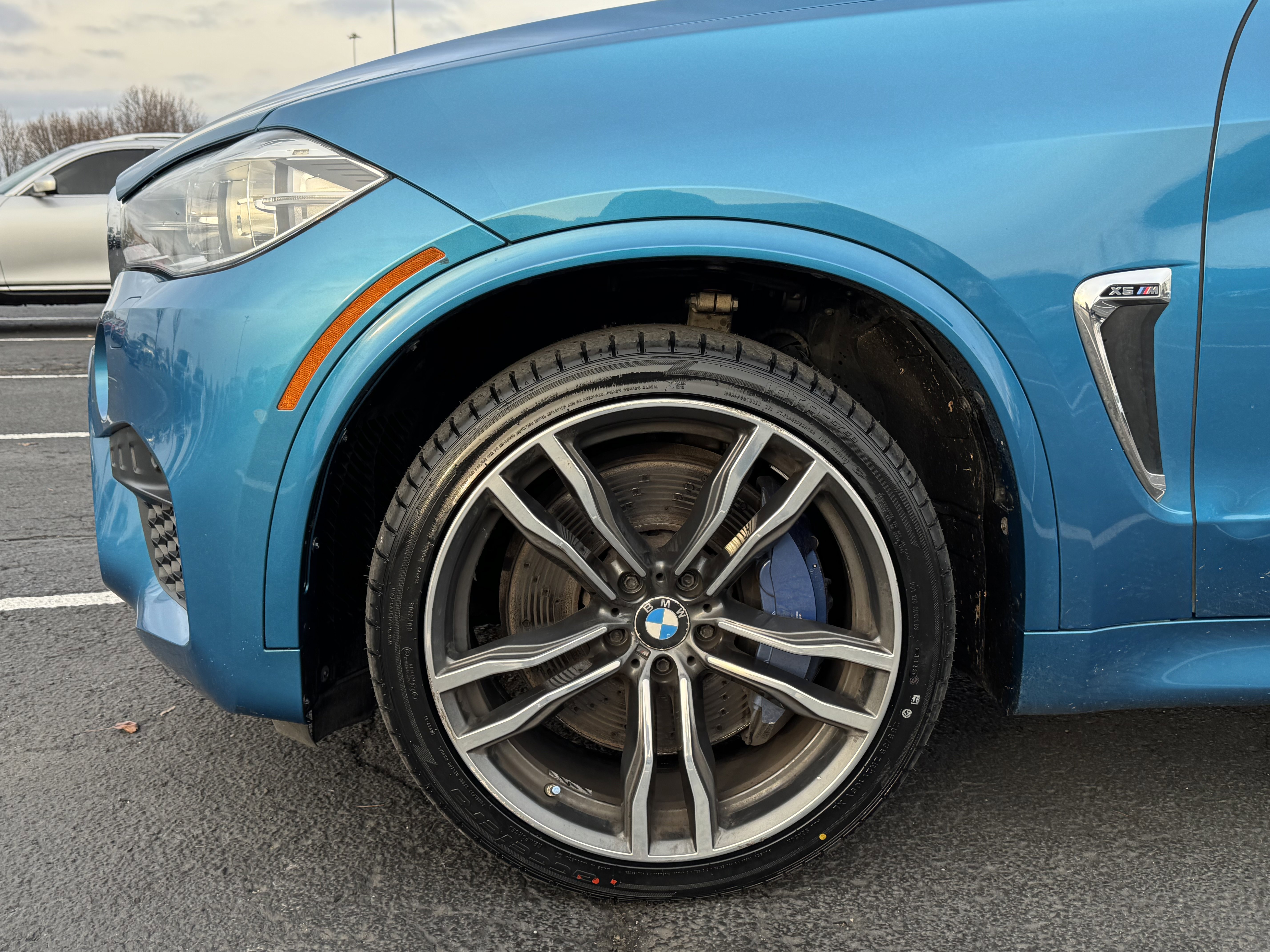 Used 2016 BMW X5 M image 40