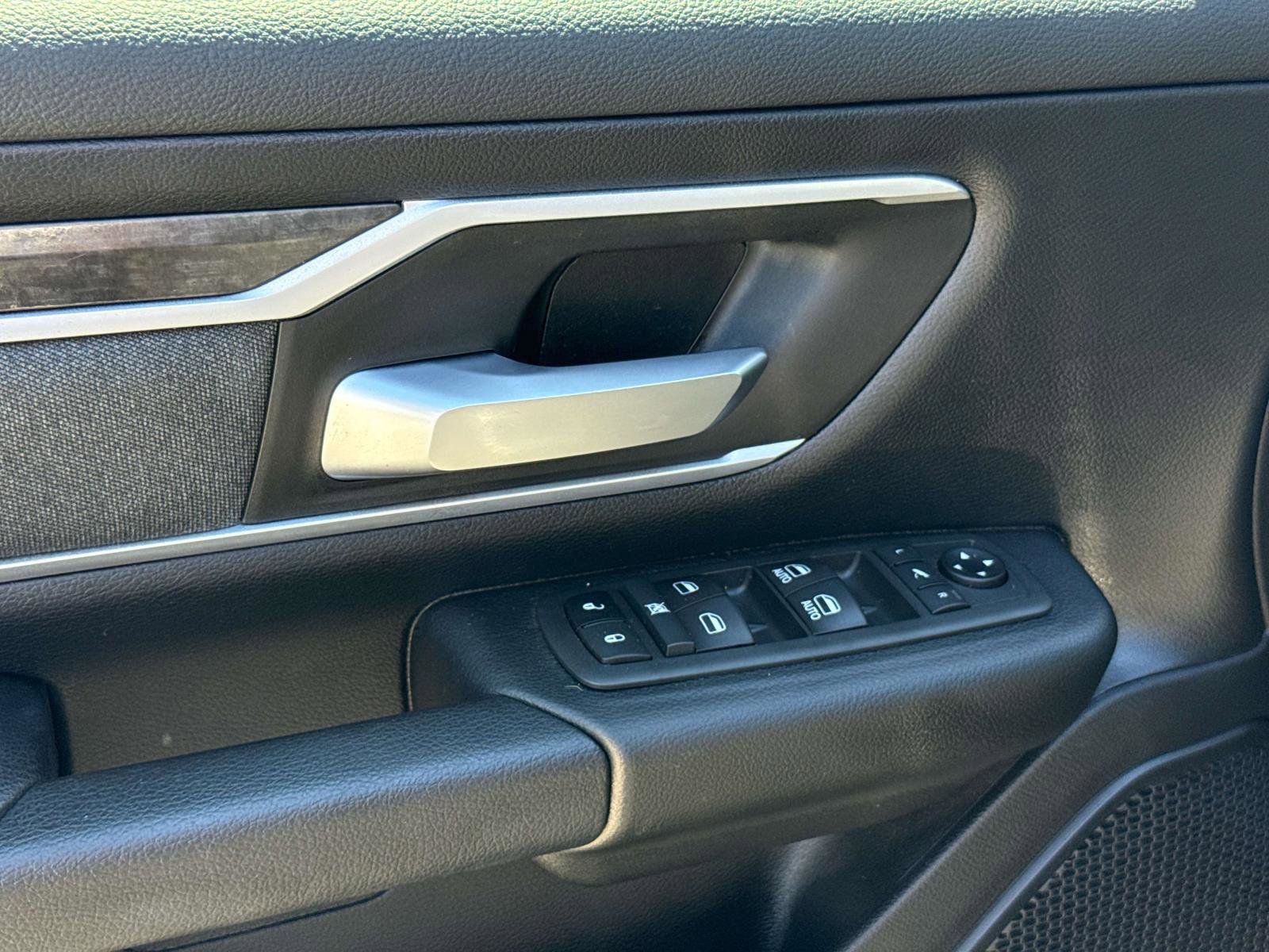 Used 2021 RAM 1500 Big Horn image 24