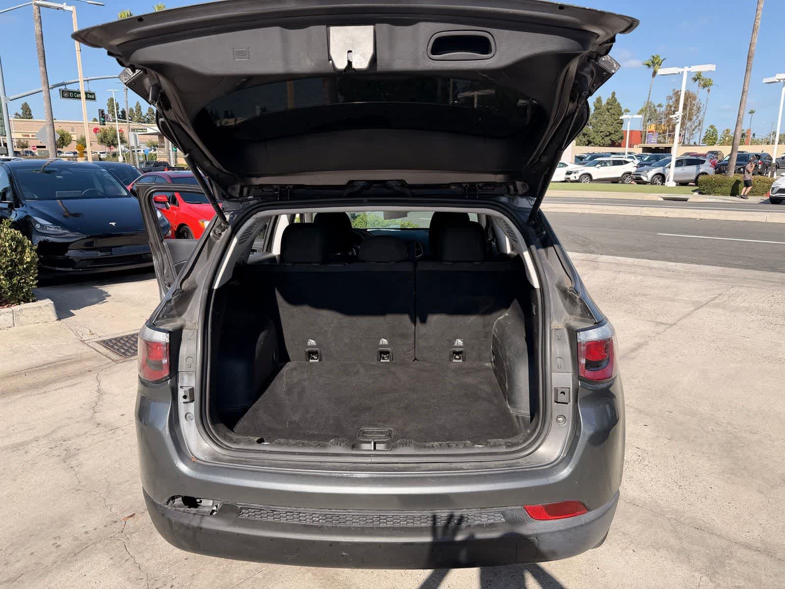 Used 2019 Jeep Compass Sport FWD image 20