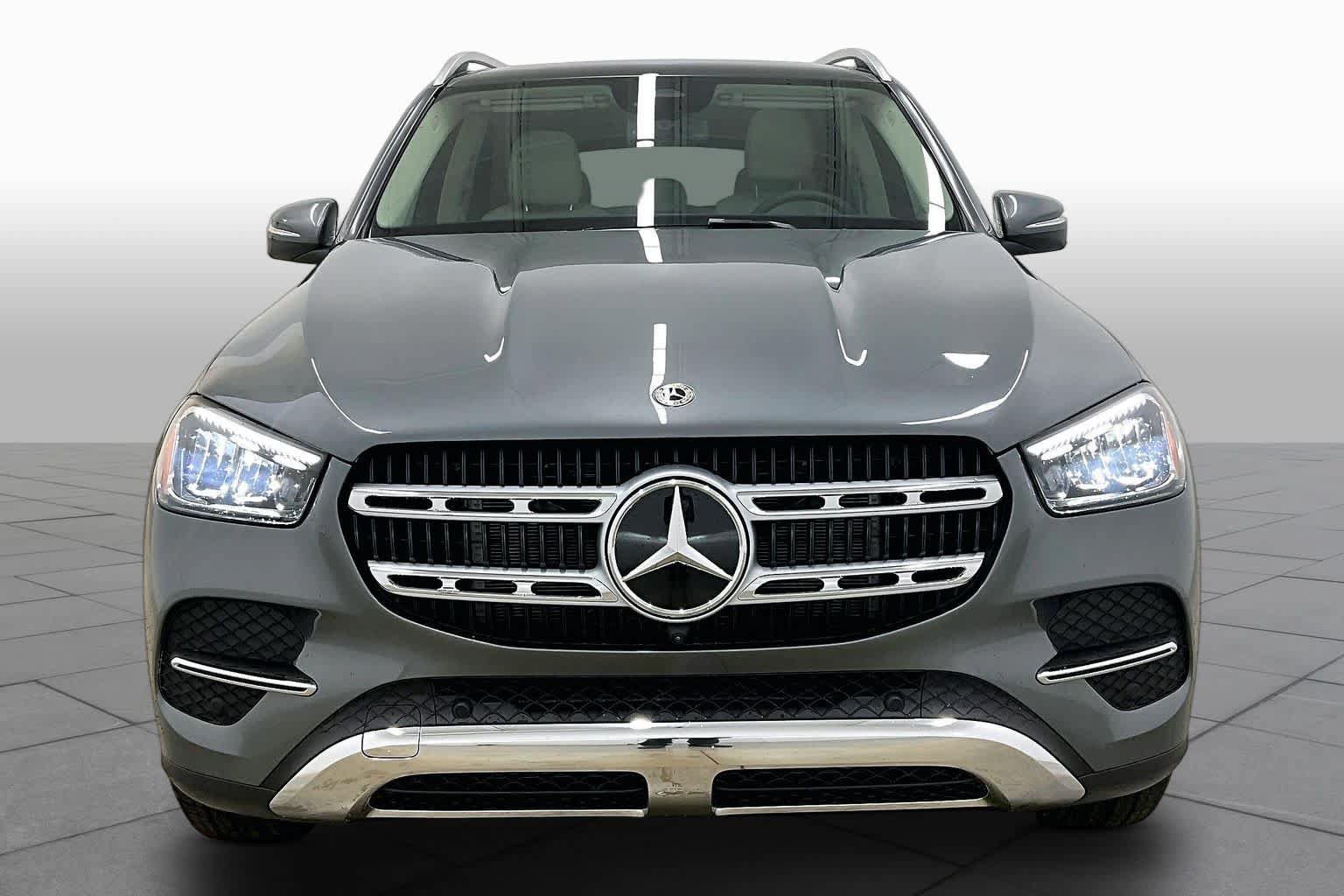 New 2026 Mercedes-Benz GLE 350 4MATIC image 3