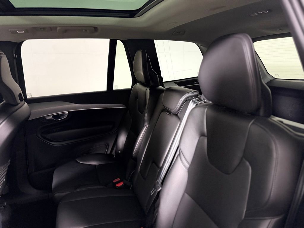 Used 2023 Volvo XC90 B5 Core w/ Protection Package Premier AWD/4WD image 22
