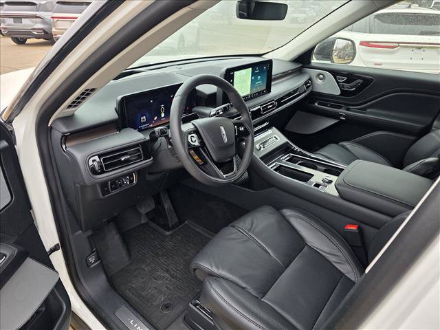 New 2025 Lincoln Aviator Reserve w/ Luxury Package AWD/4WD image 9