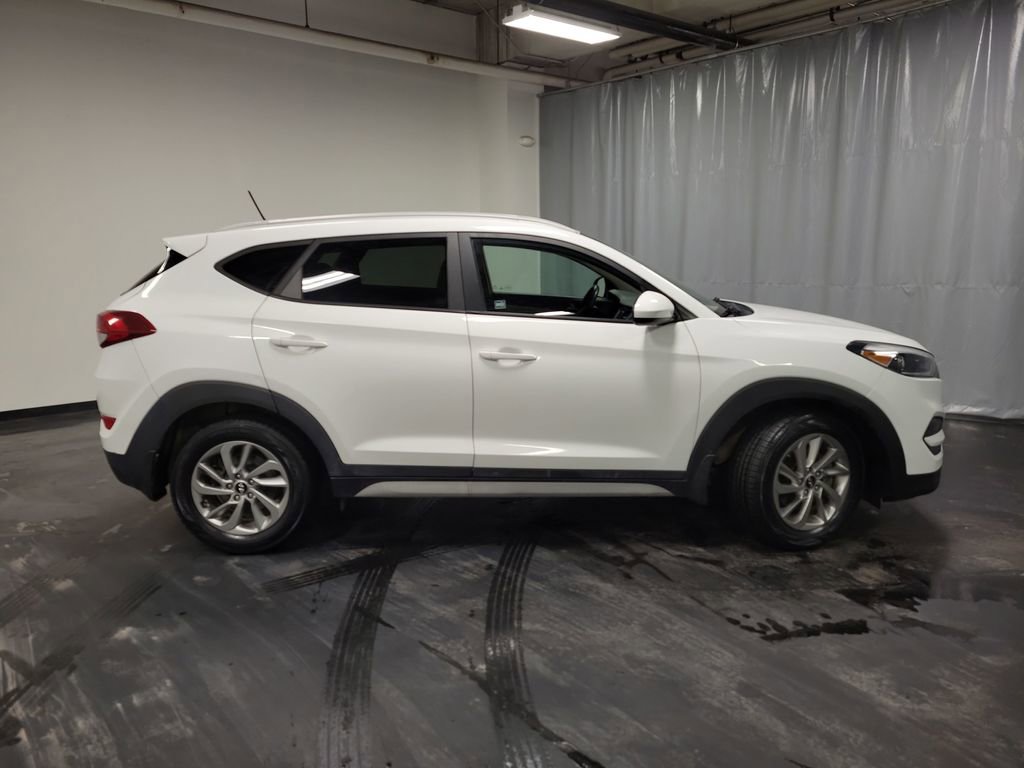 Used 2017 Hyundai Tucson SE image 10