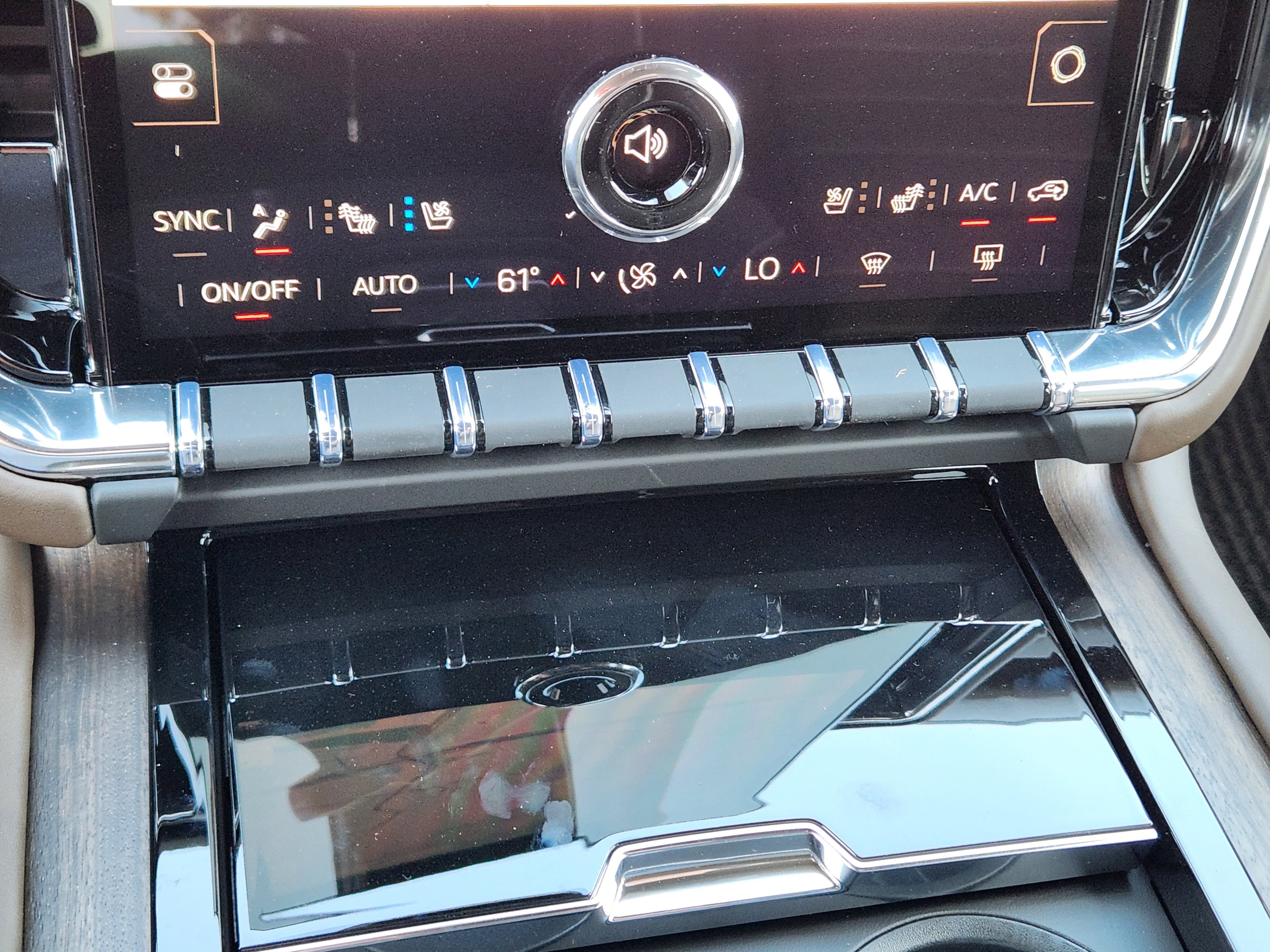 New 2026 GMC Yukon XL Denali Ultimate image 15