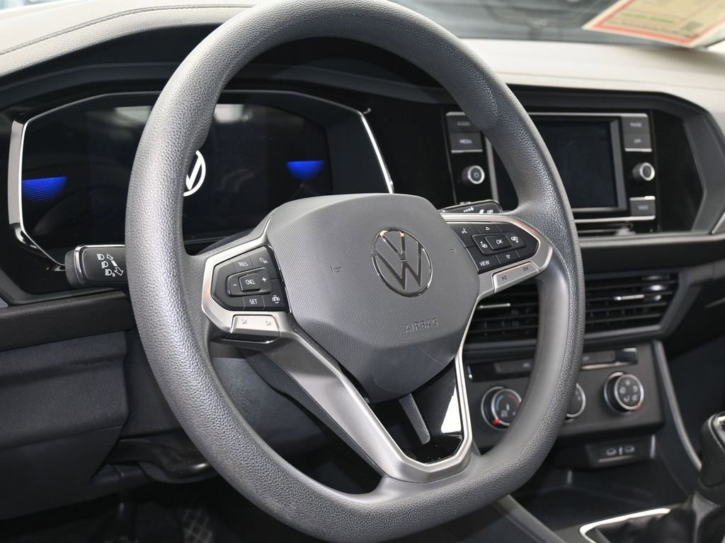 Used 2023 Volkswagen Jetta S image 13