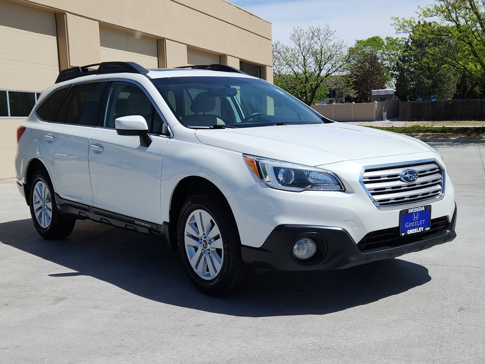 Used 2015 Subaru Outback 2.5i Premium w/ Popular Package #3 AWD/4WD image 7