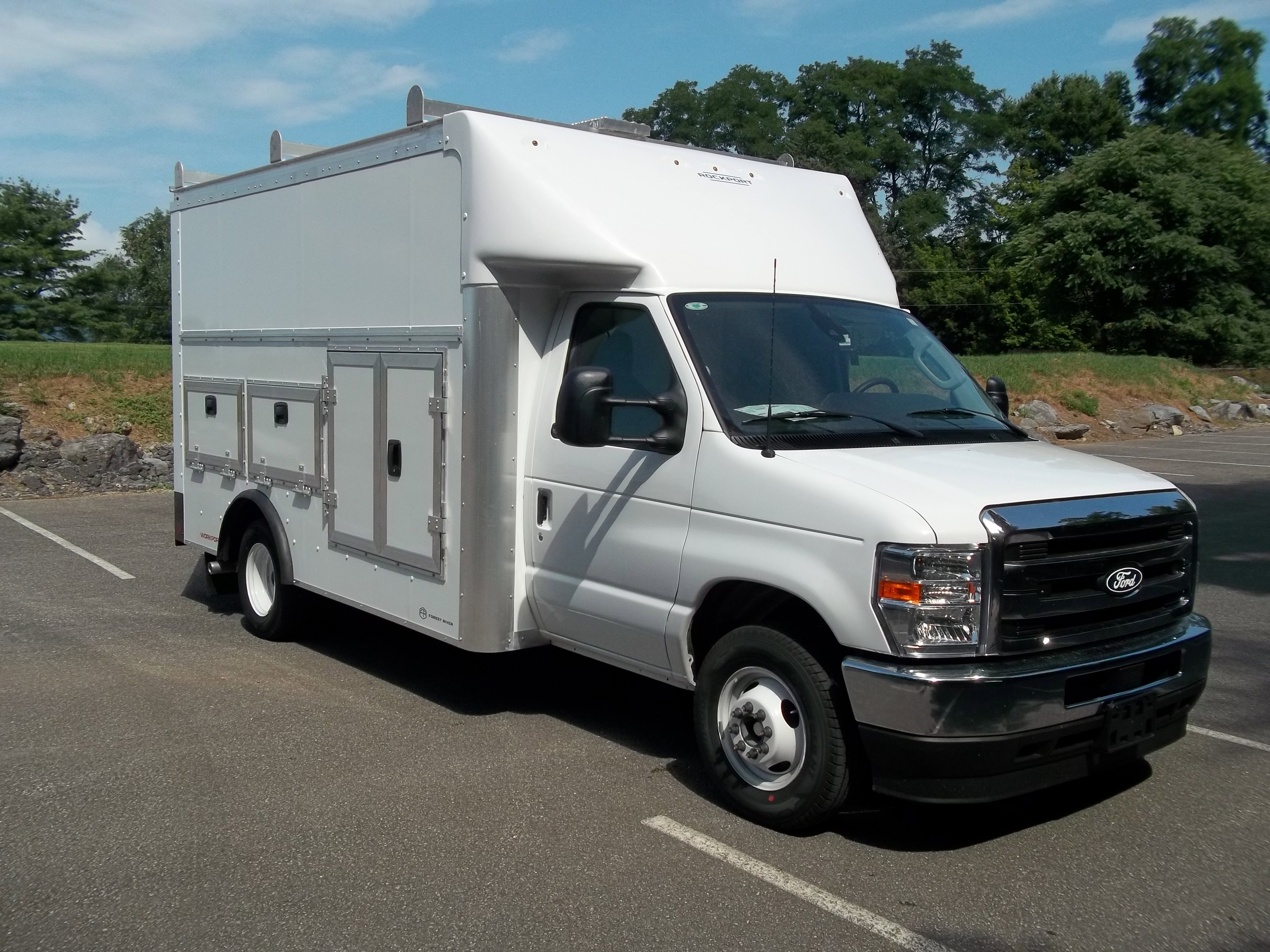 New 2026 Ford E-350 and Econoline 350 Super Duty w/ Power Equipment Group image 1