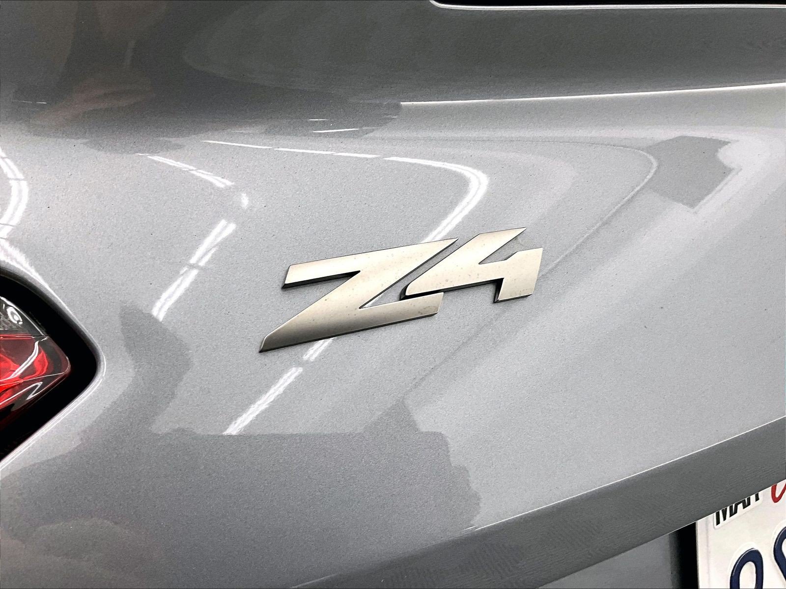 Used 2025 BMW Z4 M40i w/ Premium Package RWD image 32