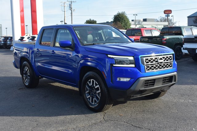 Used 2024 Nissan Frontier SL w/ Technology Package image 3