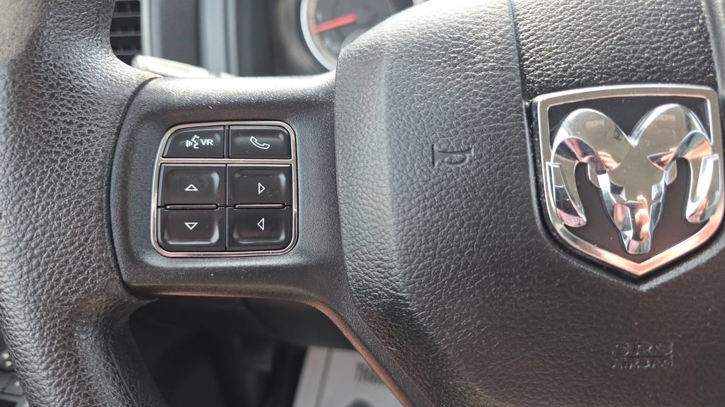 Used 2017 RAM 1500 Express AWD/4WD image 27