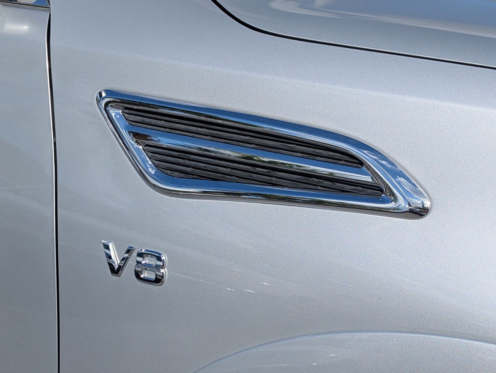 Certified 2021 Nissan Armada SL image 22