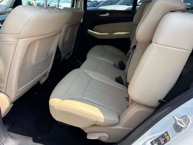 Used 2017 Mercedes-Benz GLS 450 4MATIC w/ Premium Package image 10