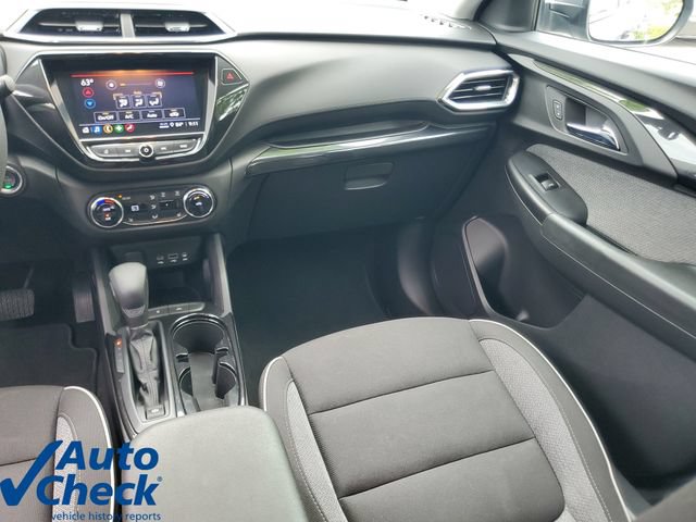 Used 2022 Chevrolet TrailBlazer LT w/ Convenience Package FWD image 15