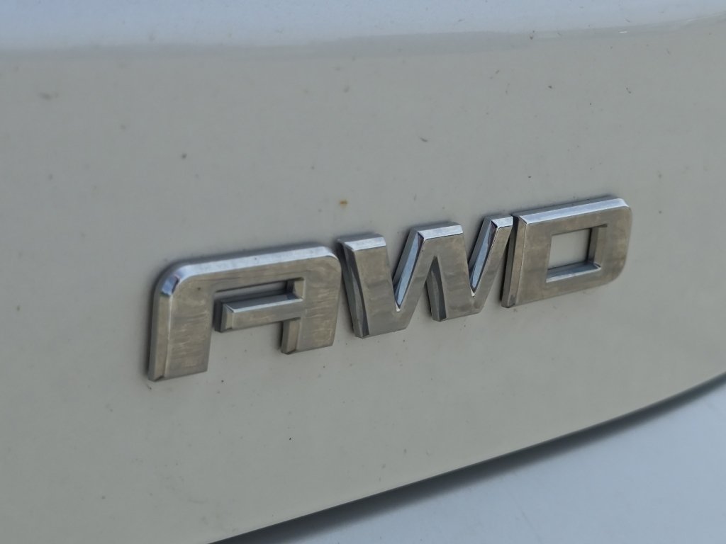 Used 2018 GMC Acadia Denali w/ Technology Package AWD/4WD image 13