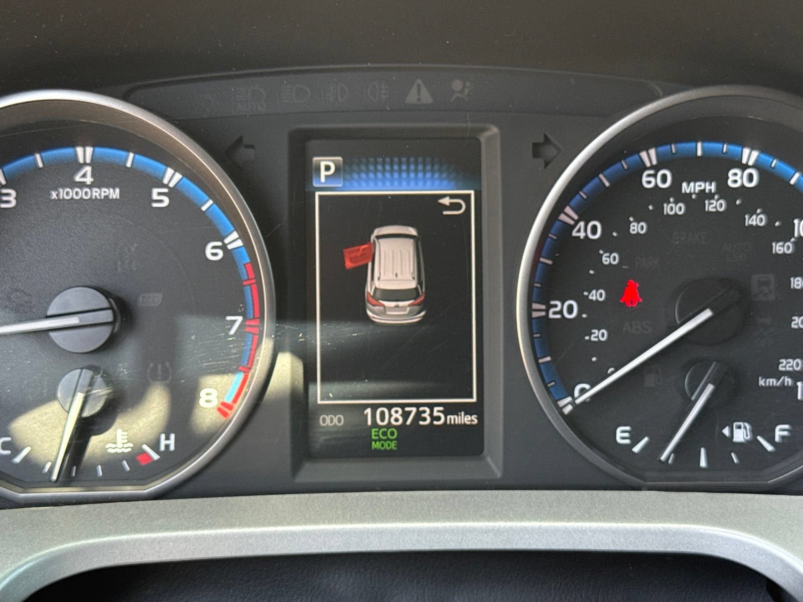 Used 2017 Toyota RAV4 LE FWD image 28