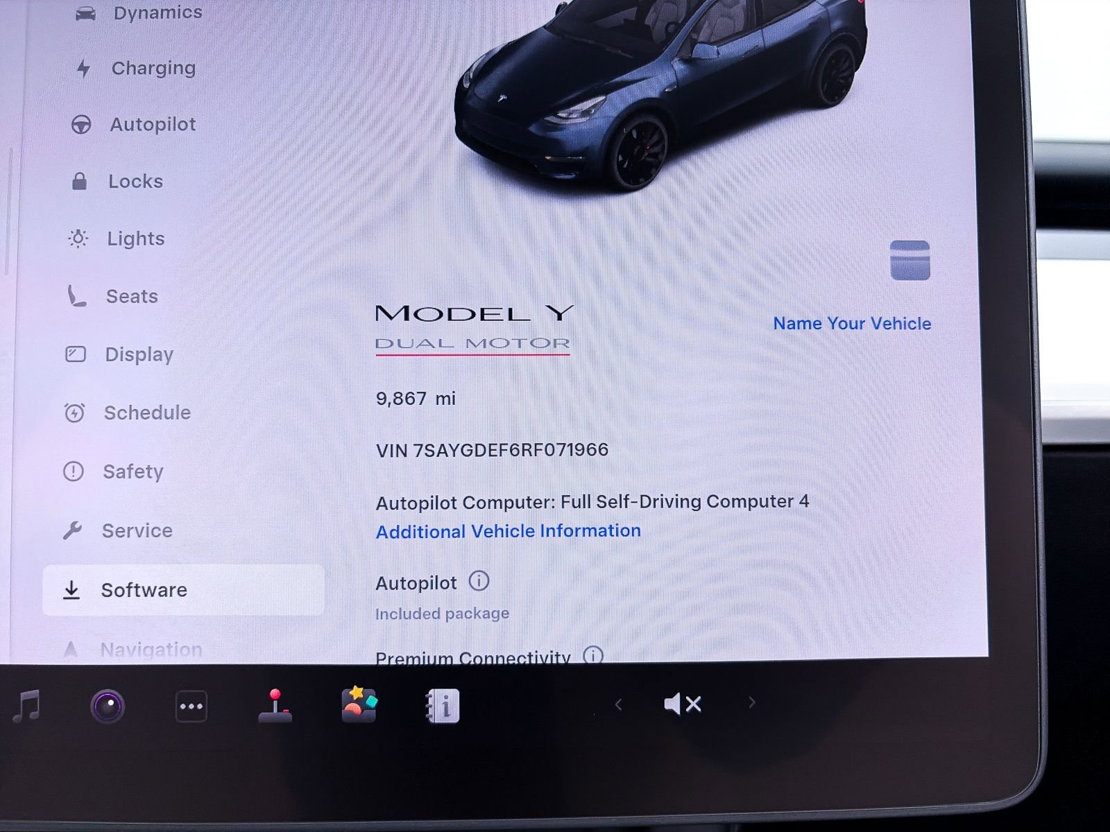 Used 2024 Tesla Model Y Performance image 23
