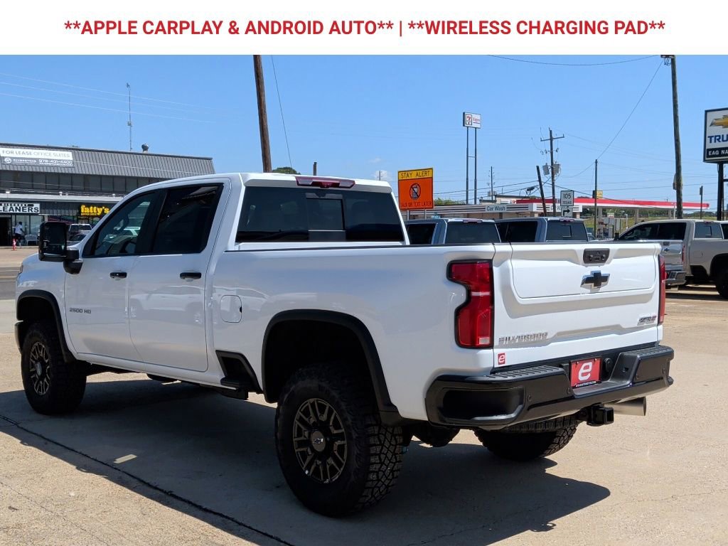 New 2026 Chevrolet Silverado 2500 ZR2 AWD/4WD image 6