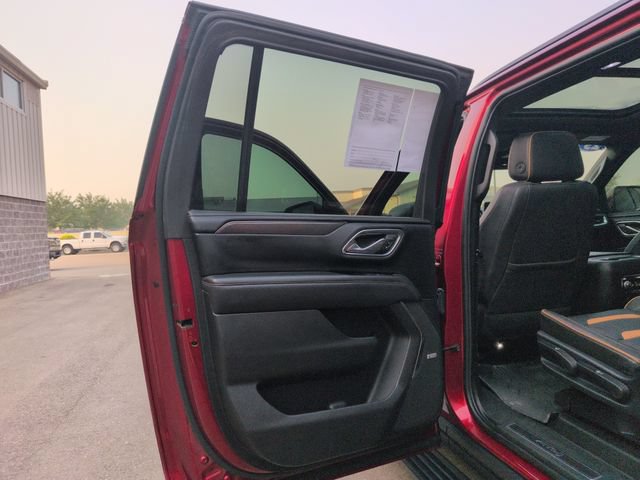 Used 2023 GMC Yukon XL AT4 w/ AT4 Premium Plus Package AWD/4WD image 26