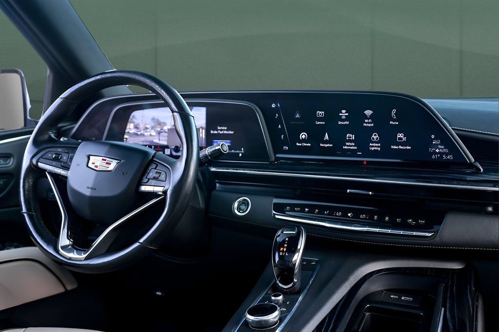 Used 2023 Cadillac Escalade ESV Sport w/ Touring Package AWD/4WD image 38