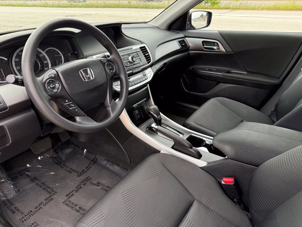 Used 2014 Honda Accord LX image 25