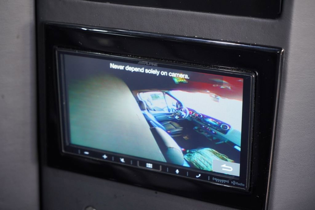 Used 2022 Mercedes-Benz Sprinter 2500 image 22